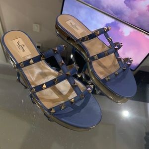 Valentino rockstud flat blue slide sandal